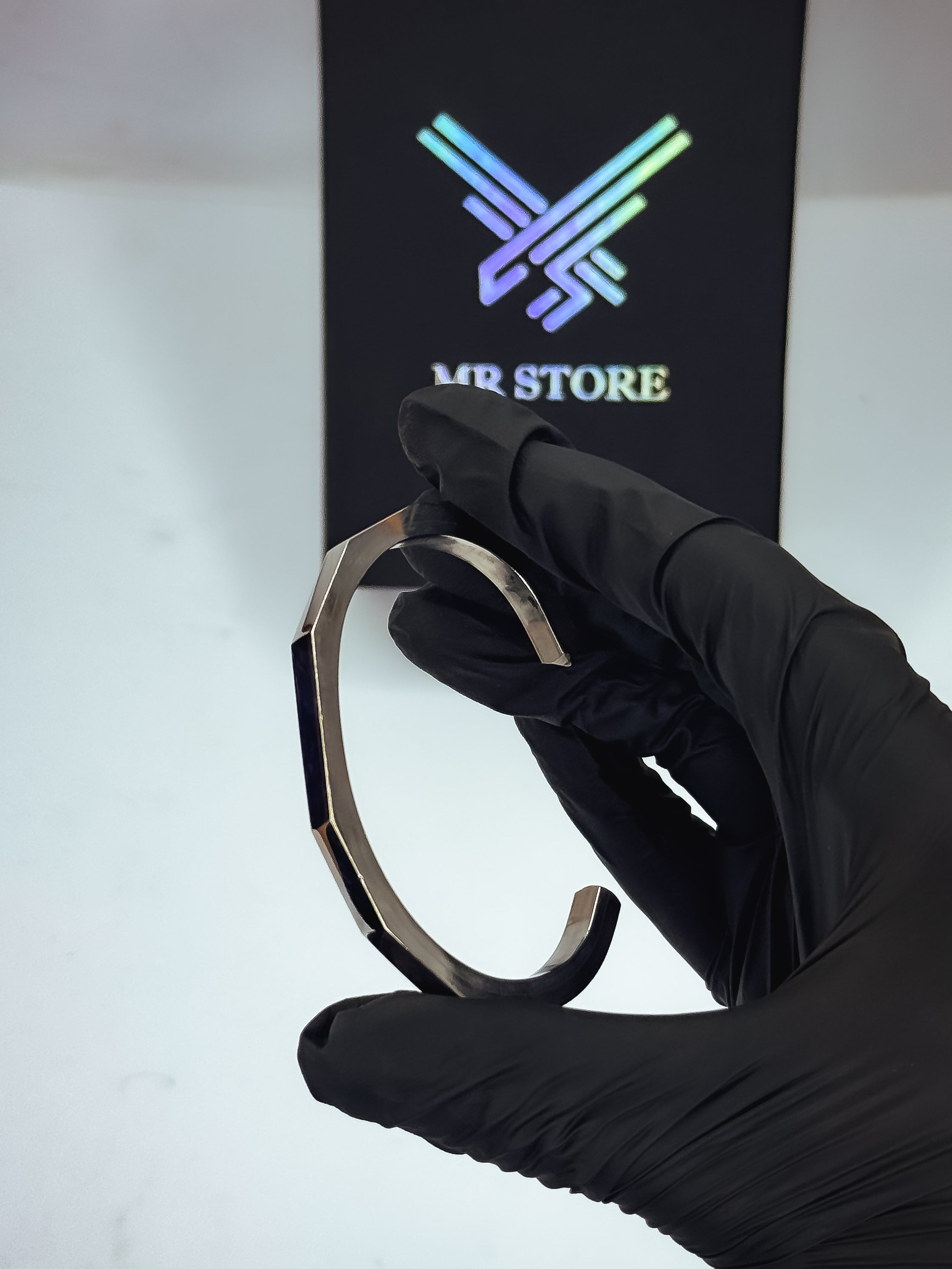 Real Aura Watch With Free Bracelet