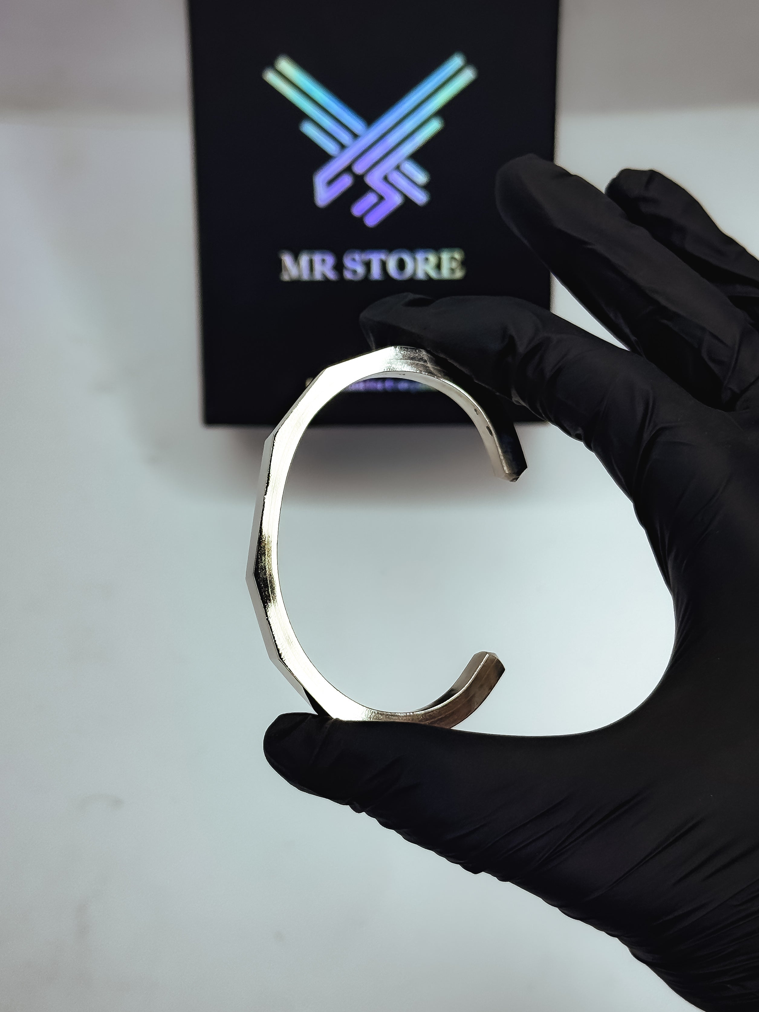 Real Aura Watch With Free Bracelet