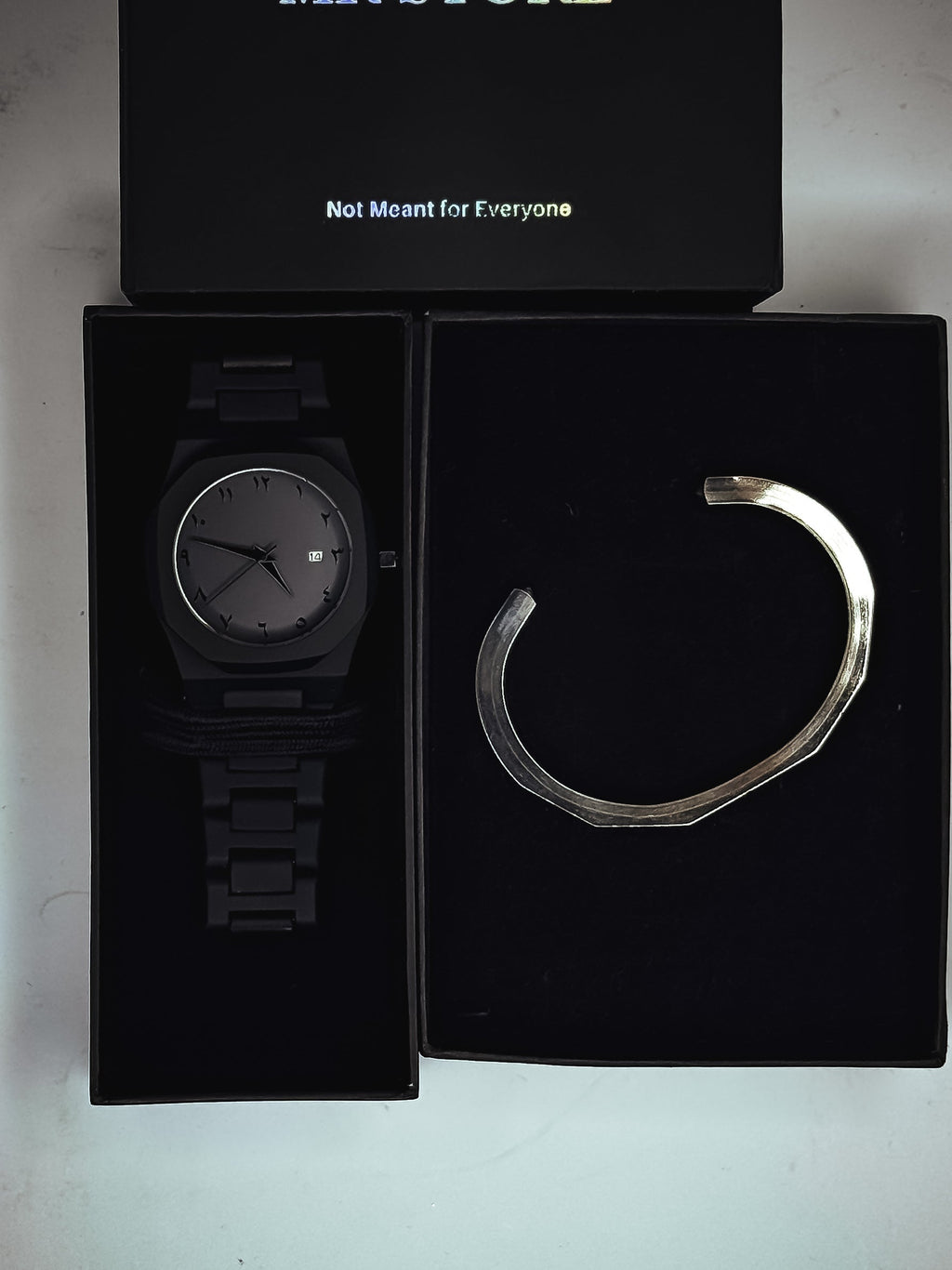 Real Aura Watch With Free Bracelet