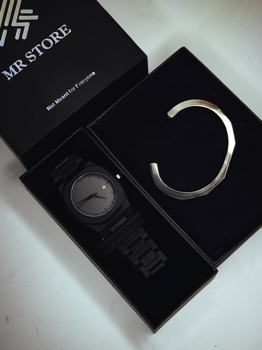 Real Aura Watch With Free Bracelet
